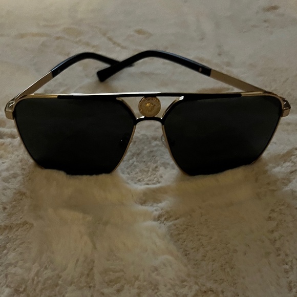Versace Sunglasses - Picture 2 of 4